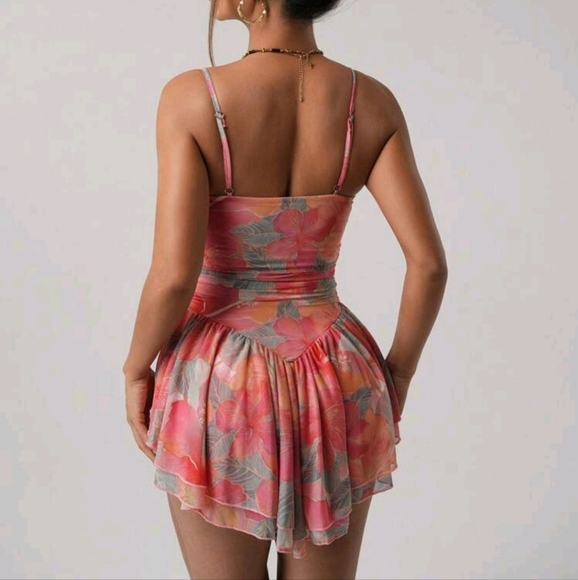 Floral Print Asymmetrical Ruffle Hem Vacation Style Spaghetti Strap Dress - Picture 2 of 4